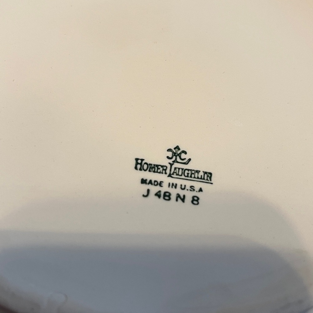 Homer Laughlin Floral Serveware with Lid - Picture 2 of 7